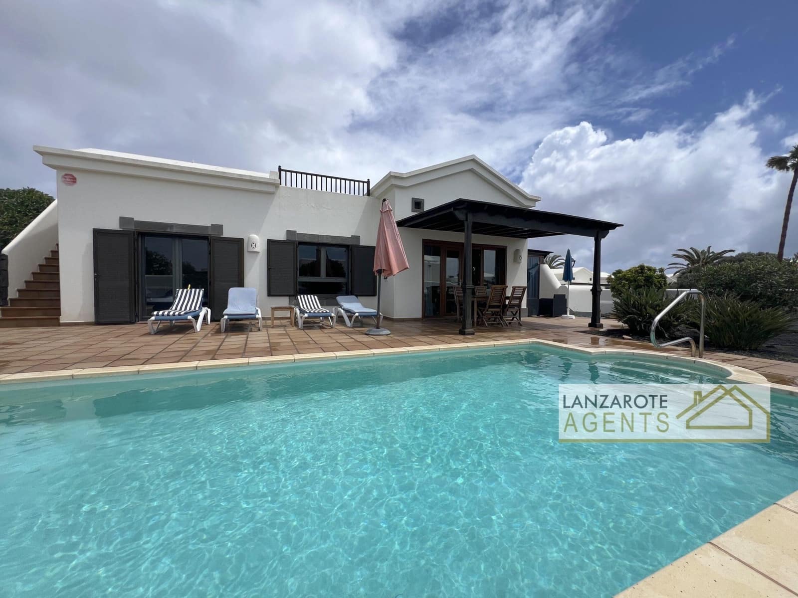 2 Zimmer Villa zu verkaufen in Playa Blanca - 498.000 € (Ref: 9760099)