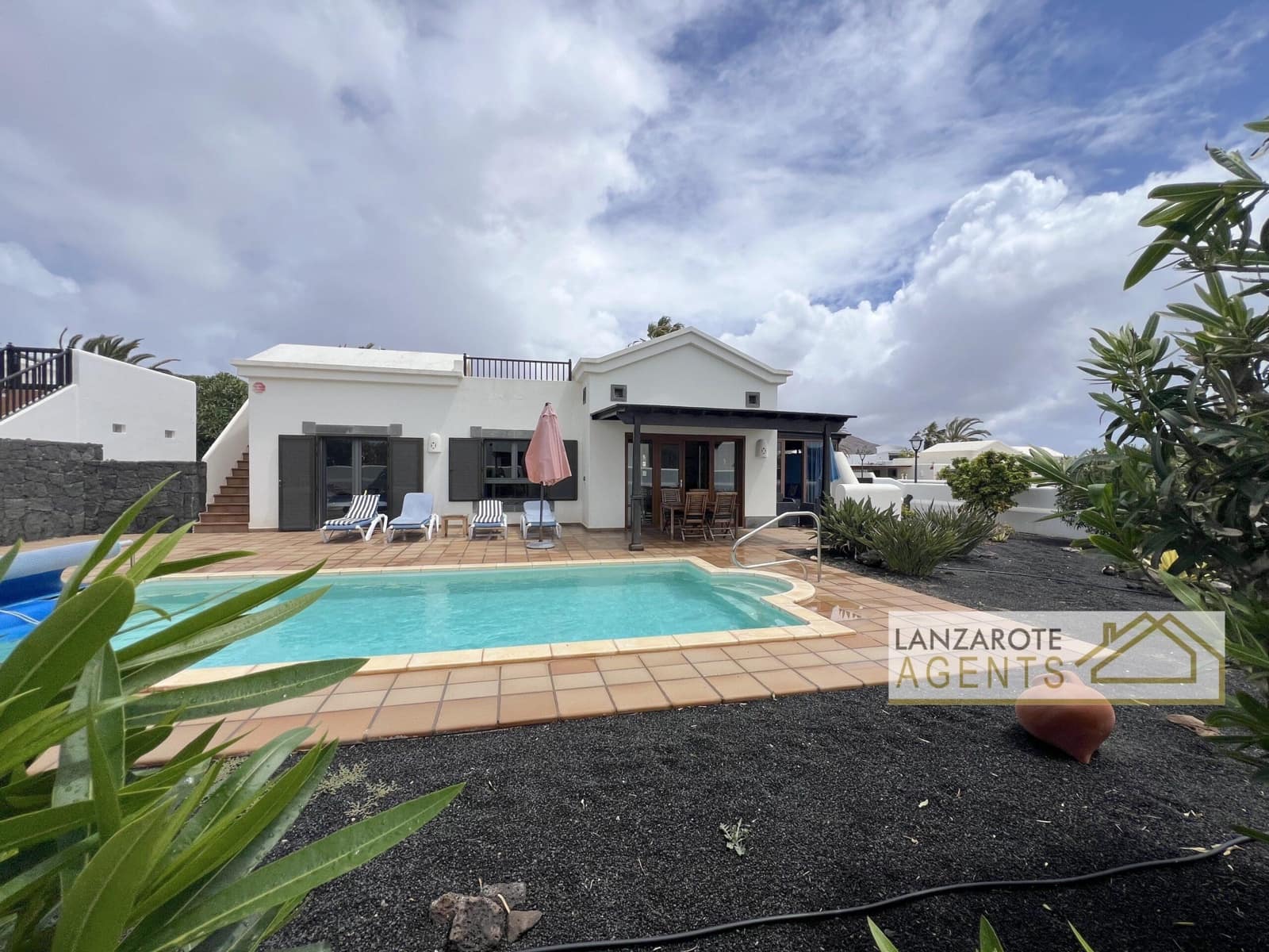 2 Zimmer Villa zu verkaufen in Playa Blanca - 498.000 € (Ref: 9760099)