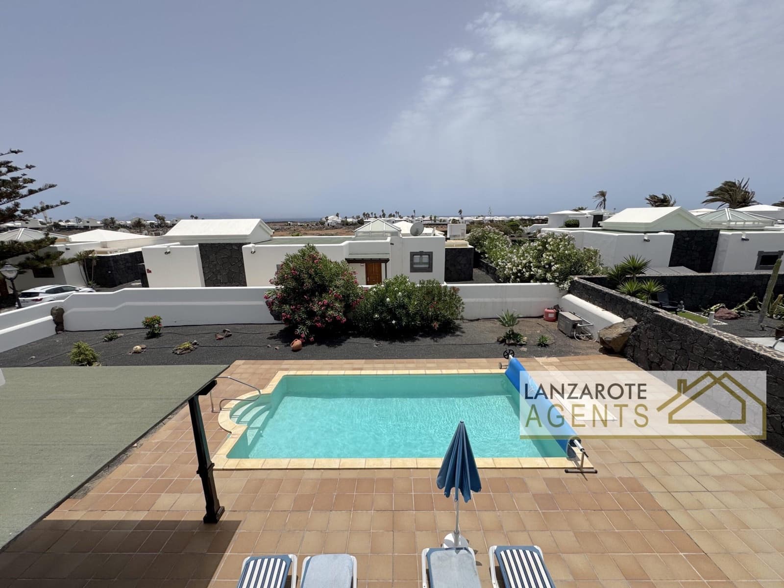 2 Zimmer Villa zu verkaufen in Playa Blanca mit Pool - 482.000 € (Ref: 9760099)
