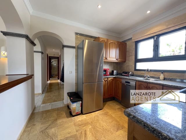 2 Zimmer Villa zu verkaufen in Playa Blanca, Yaiza mit Pool - 482.000 € (Ref: 9760099)