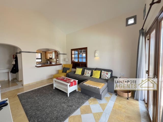 2 Zimmer Villa zu verkaufen in Playa Blanca, Yaiza mit Pool - 482.000 € (Ref: 9760099)