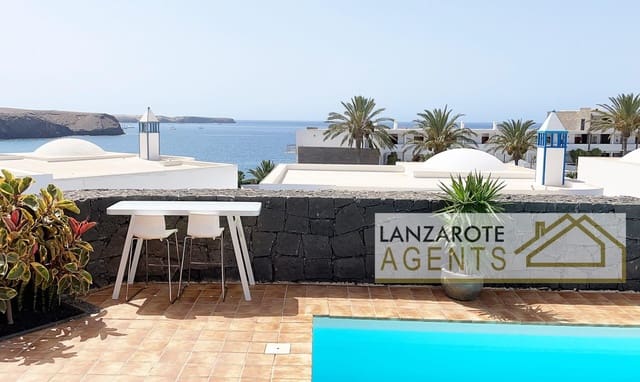 4 soveværelse Villa til salg i Playa Blanca, Yaiza med swimmingpool garage - € 590.000 (Ref: 9762388)