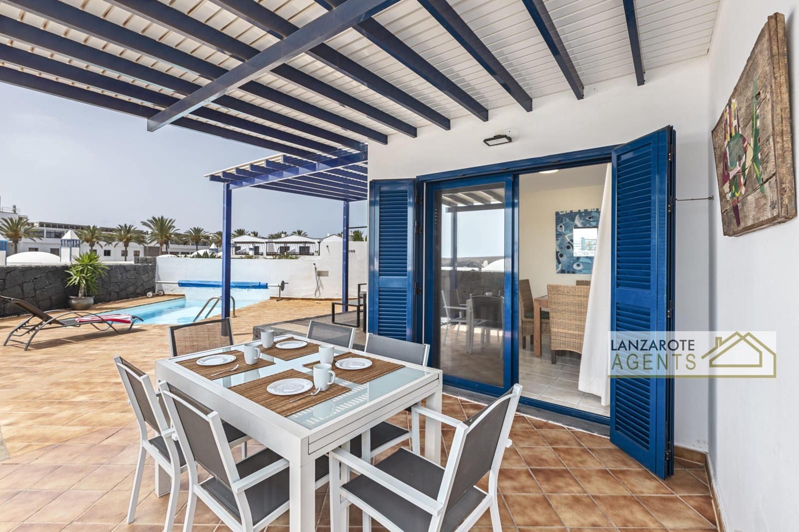 4 soveværelse Villa til salg i Playa Blanca med swimmingpool garage - € 590.000 (Ref: 9762388)