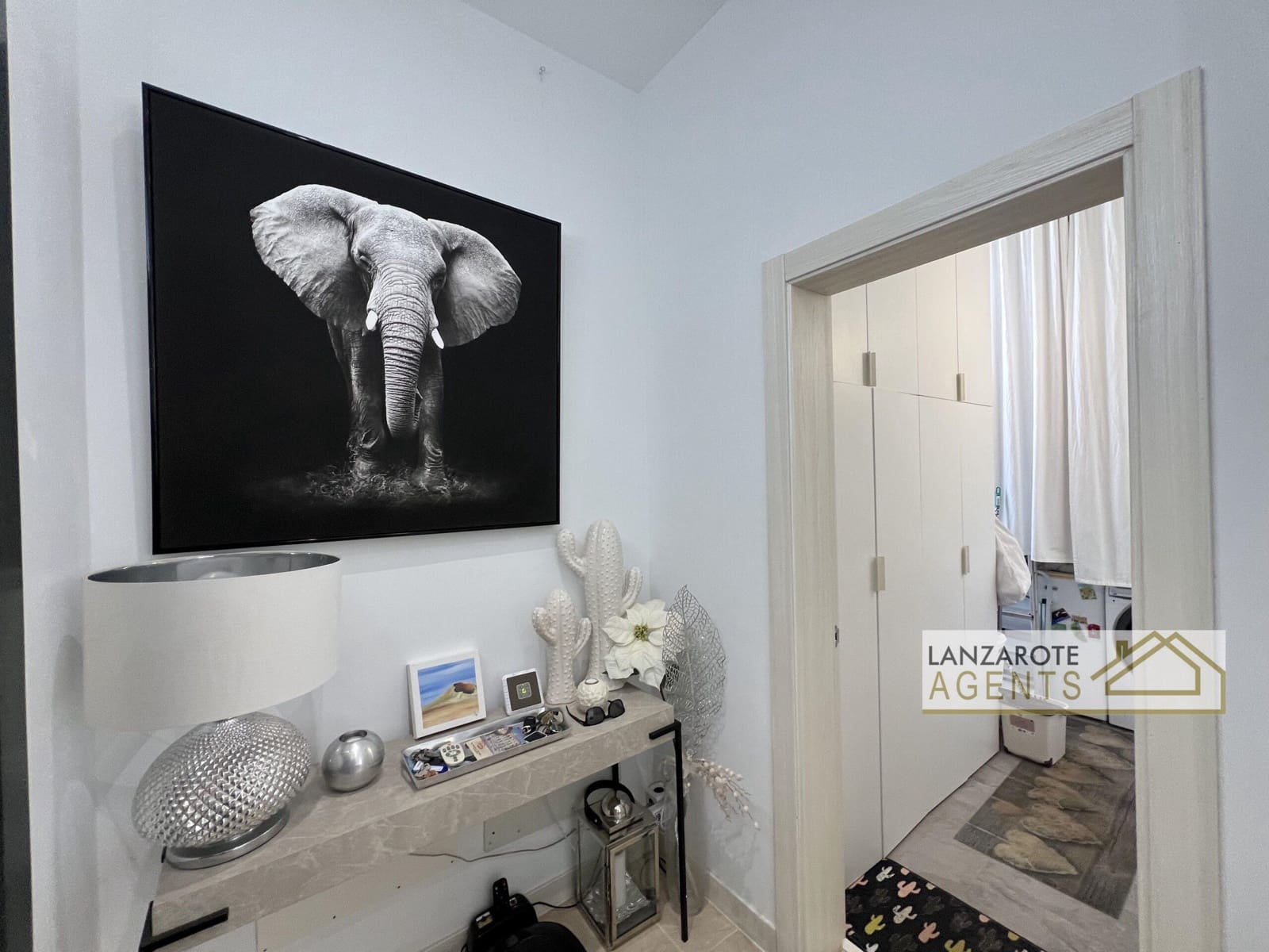 3 soveværelse Villa til salg i Playa Blanca med swimmingpool - € 465.000 (Ref: 9770987)