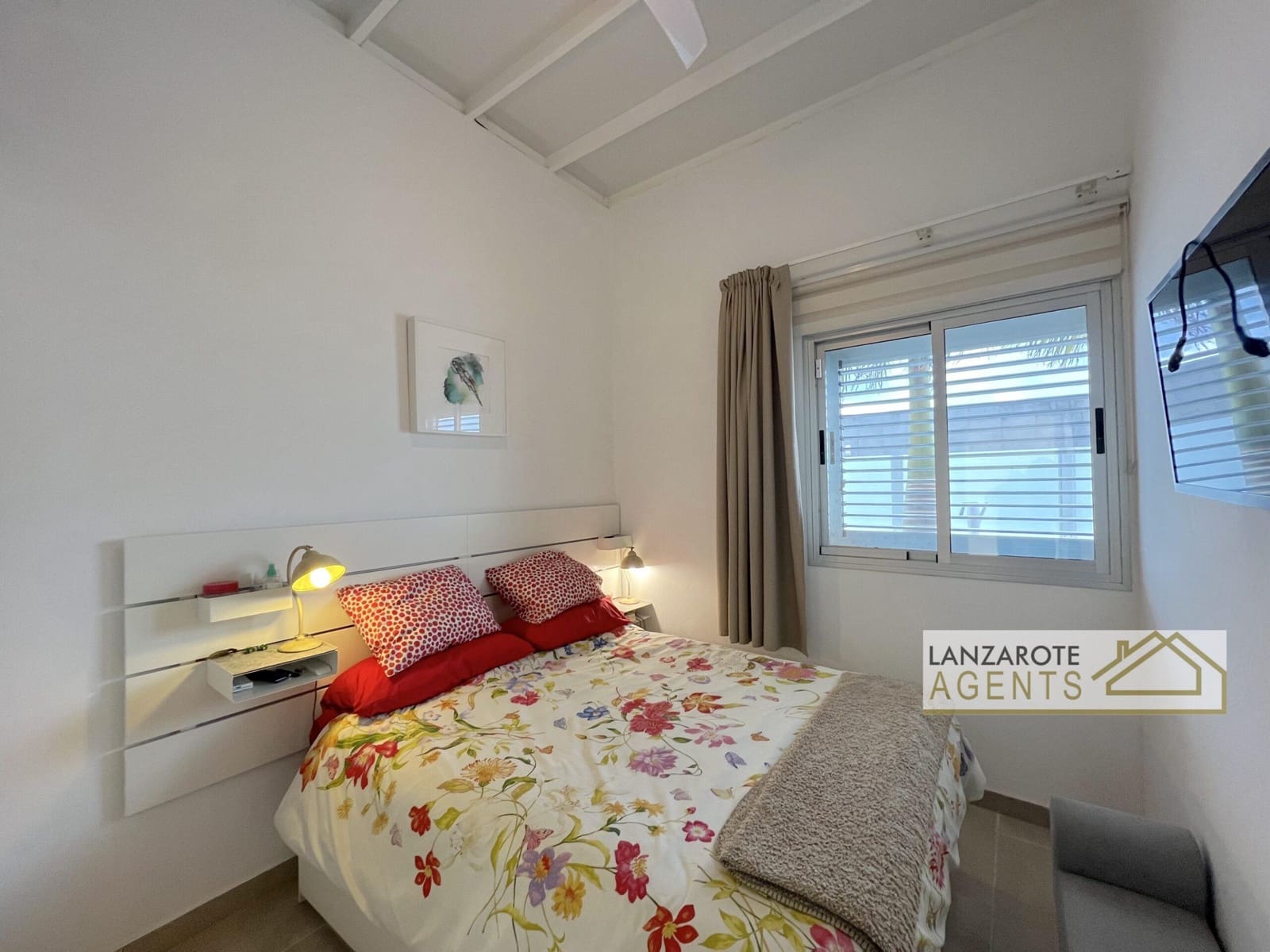 3 soveværelse Villa til salg i Playa Blanca med swimmingpool - € 465.000 (Ref: 9770987)
