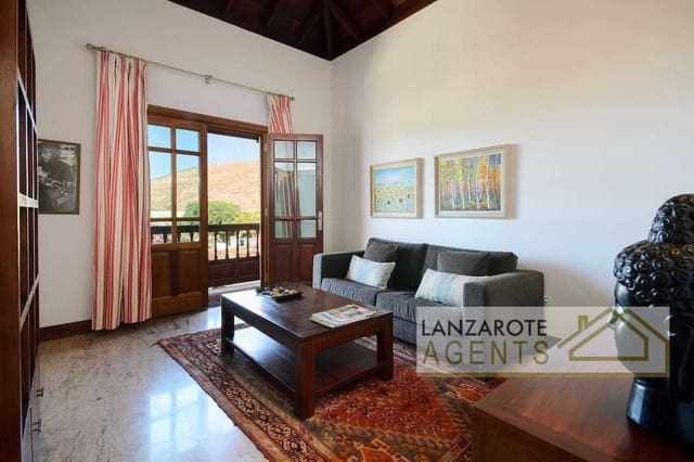 4 sypialnia Willa na sprzedaż w Haría - 1 395 000 € (Ref: 9775935)