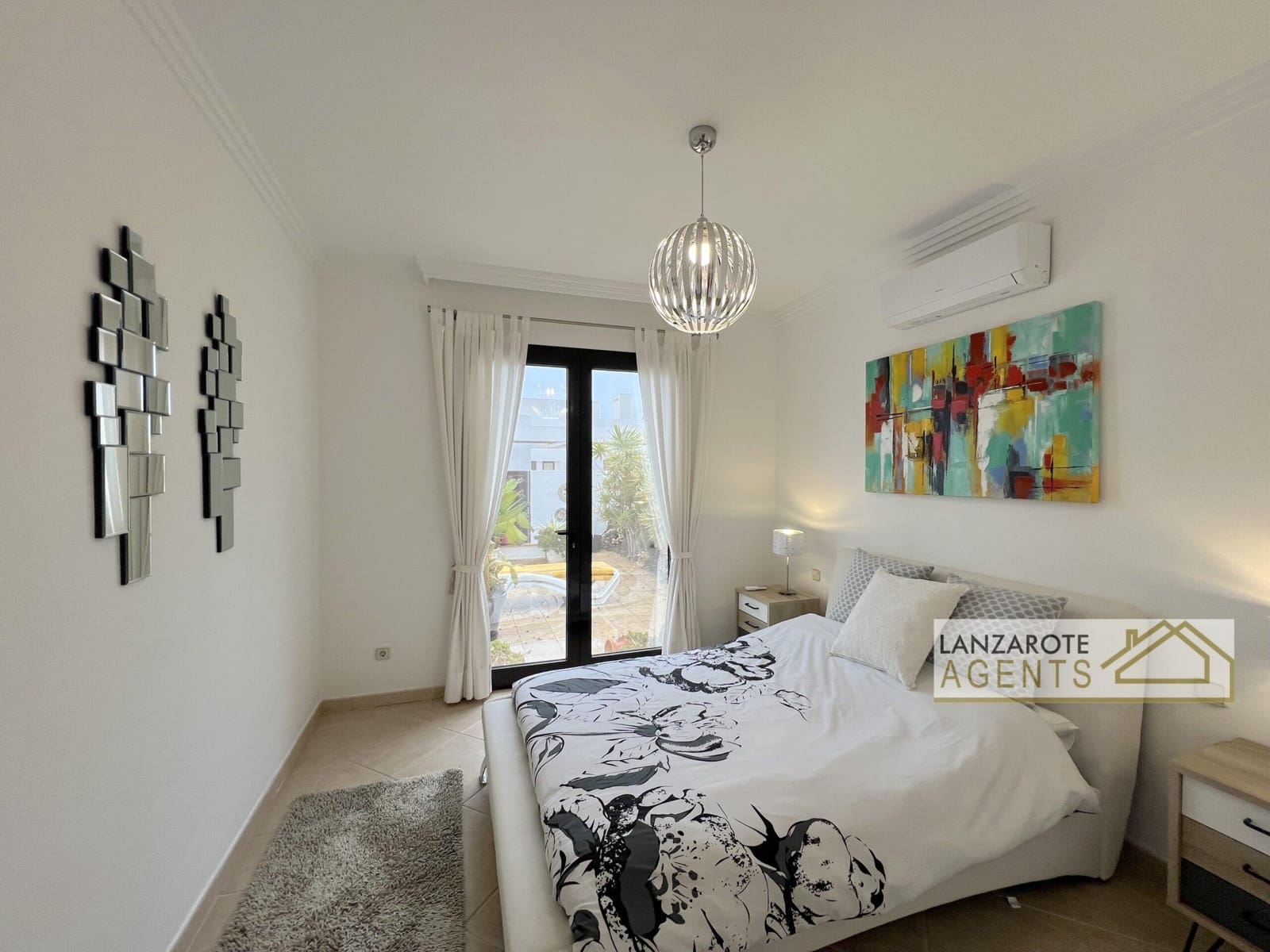 3 makuuhuone Huvila myytävänä paikassa Playa Blanca - 525 000 € (Ref: 9775936)