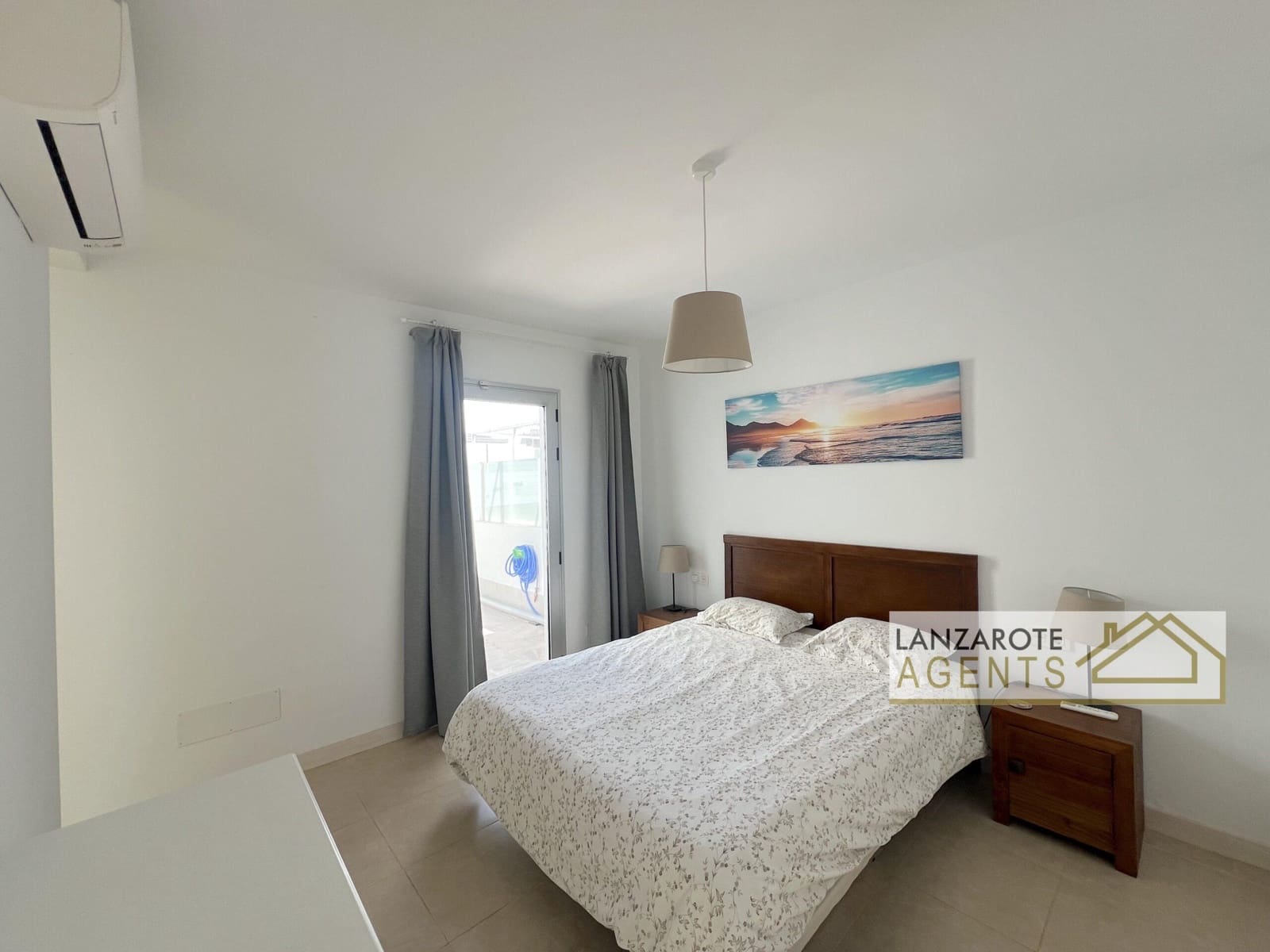 3 sovrum Villa till salu i Playa Blanca med pool - 390 000 € (Ref: 9781394)