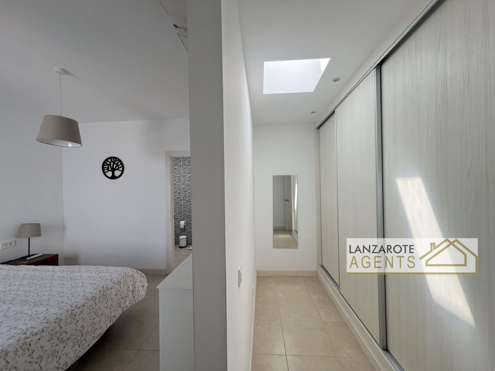 3 sovrum Villa till salu i Playa Blanca med pool - 390 000 € (Ref: 9781394)