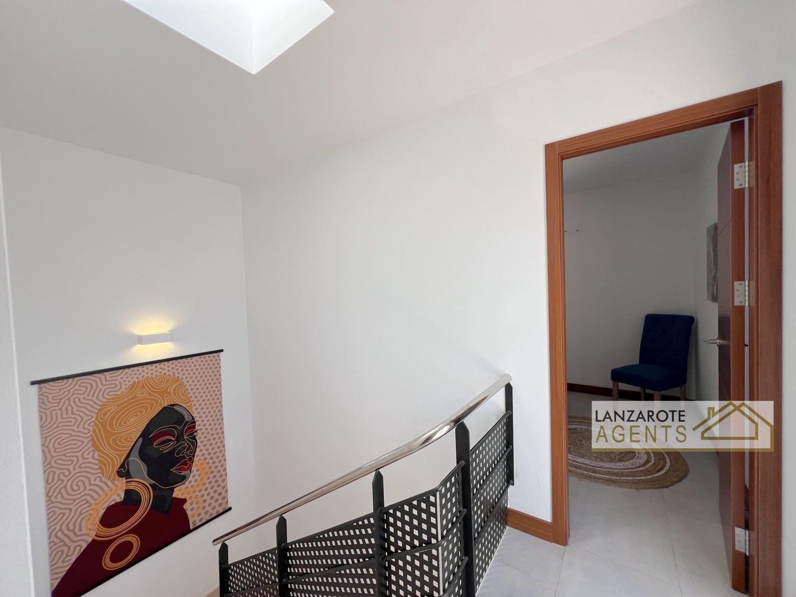 2 slaapkamer Villa te koop in Playa Blanca met garage - € 450.000 (Ref: 9793366)