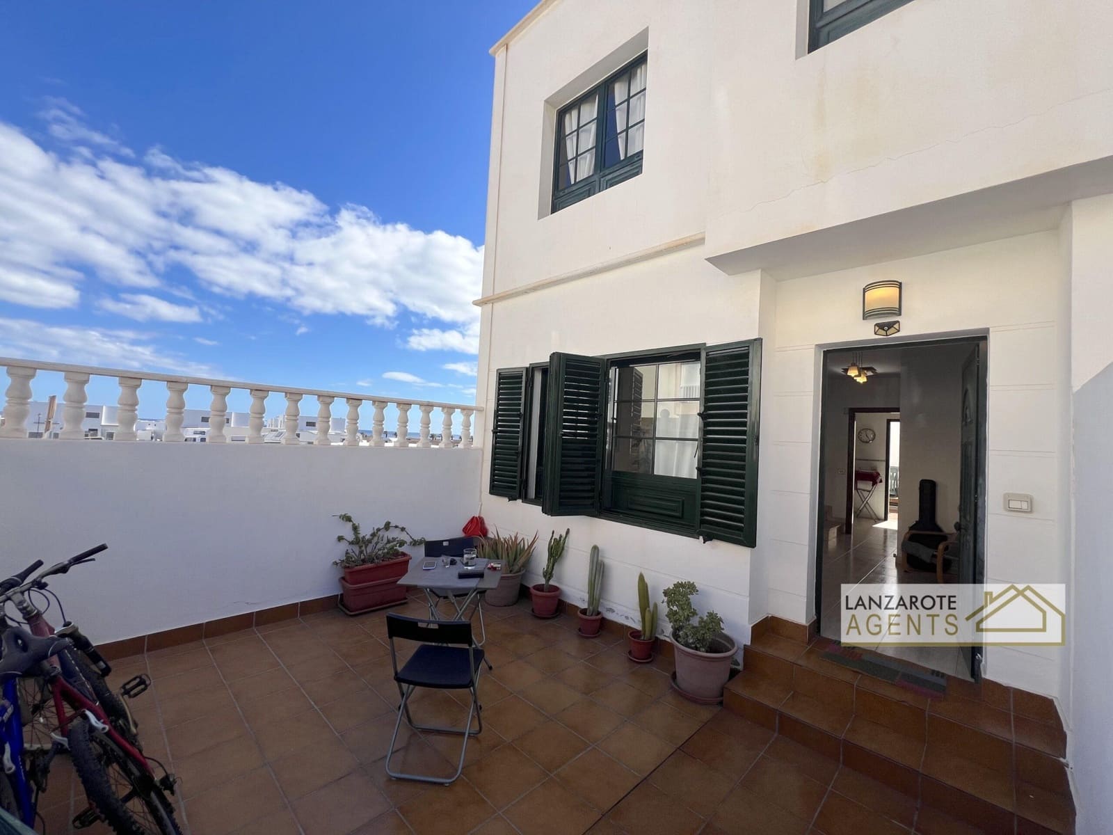 3 chambre Maison de Ville à vendre à Arrecife avec garage - 345 000 € (Ref: 9799974)