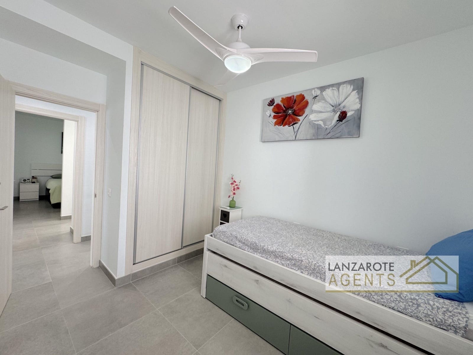 3 makuuhuone Huvila myytävänä paikassa Playa Blanca - 395 000 € (Ref: 9807003)