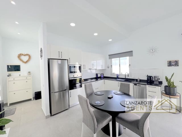 3 camera da letto Villa in vendita in Playa Blanca, Yaiza - 395.000 € (Rif: 9807003)