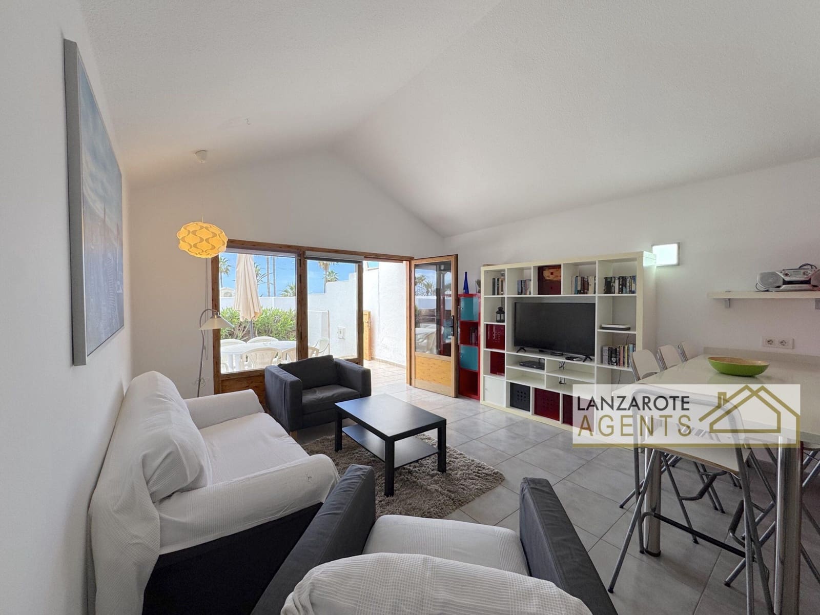 2 bedroom Bungalow for sale in Playa Blanca - € 395,000 (Ref: 9809414)
