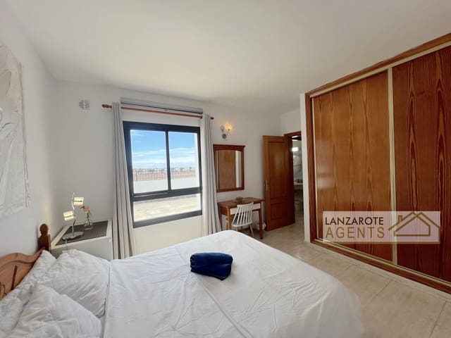3 Zimmer Villa zu verkaufen in Playa Blanca, Yaiza mit Pool - 495.000 € (Ref: 9838273)