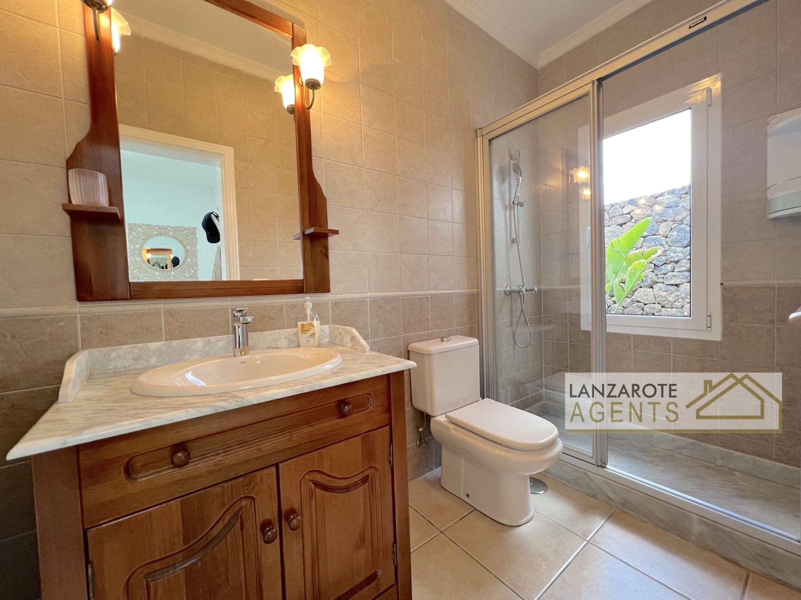 3 bedroom Villa for sale in Las Brenas with pool garage - € 775,000 (Ref: 9853038)