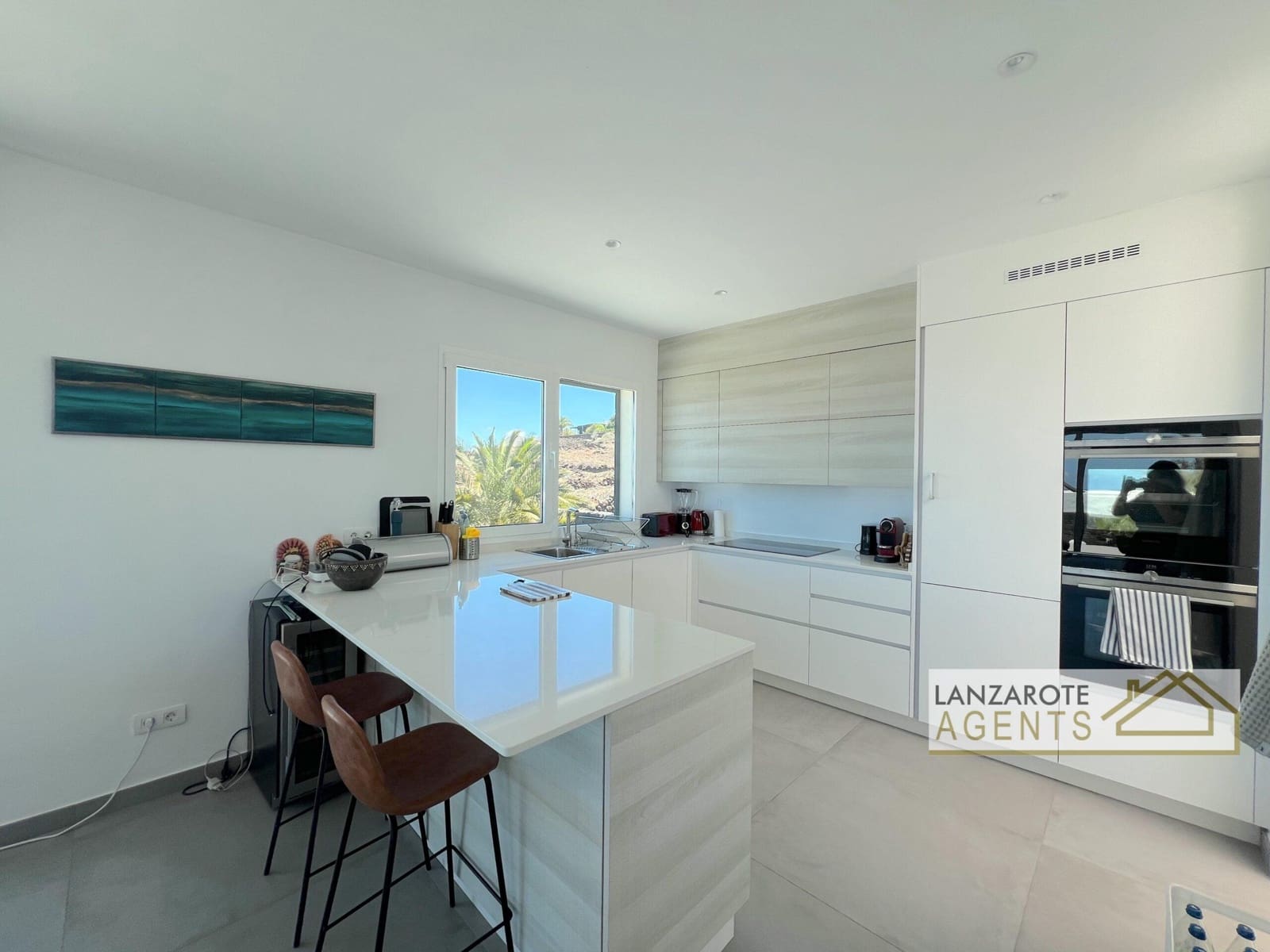 4 bedroom Villa for sale in Las Brenas - € 799,000 (Ref: 9928154)