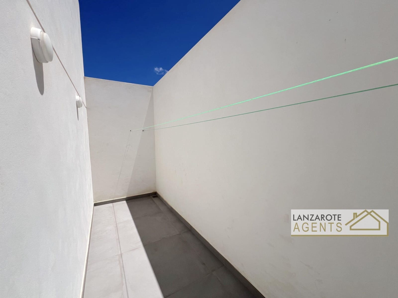 4 bedroom Villa for sale in Las Brenas - € 799,000 (Ref: 9928154)