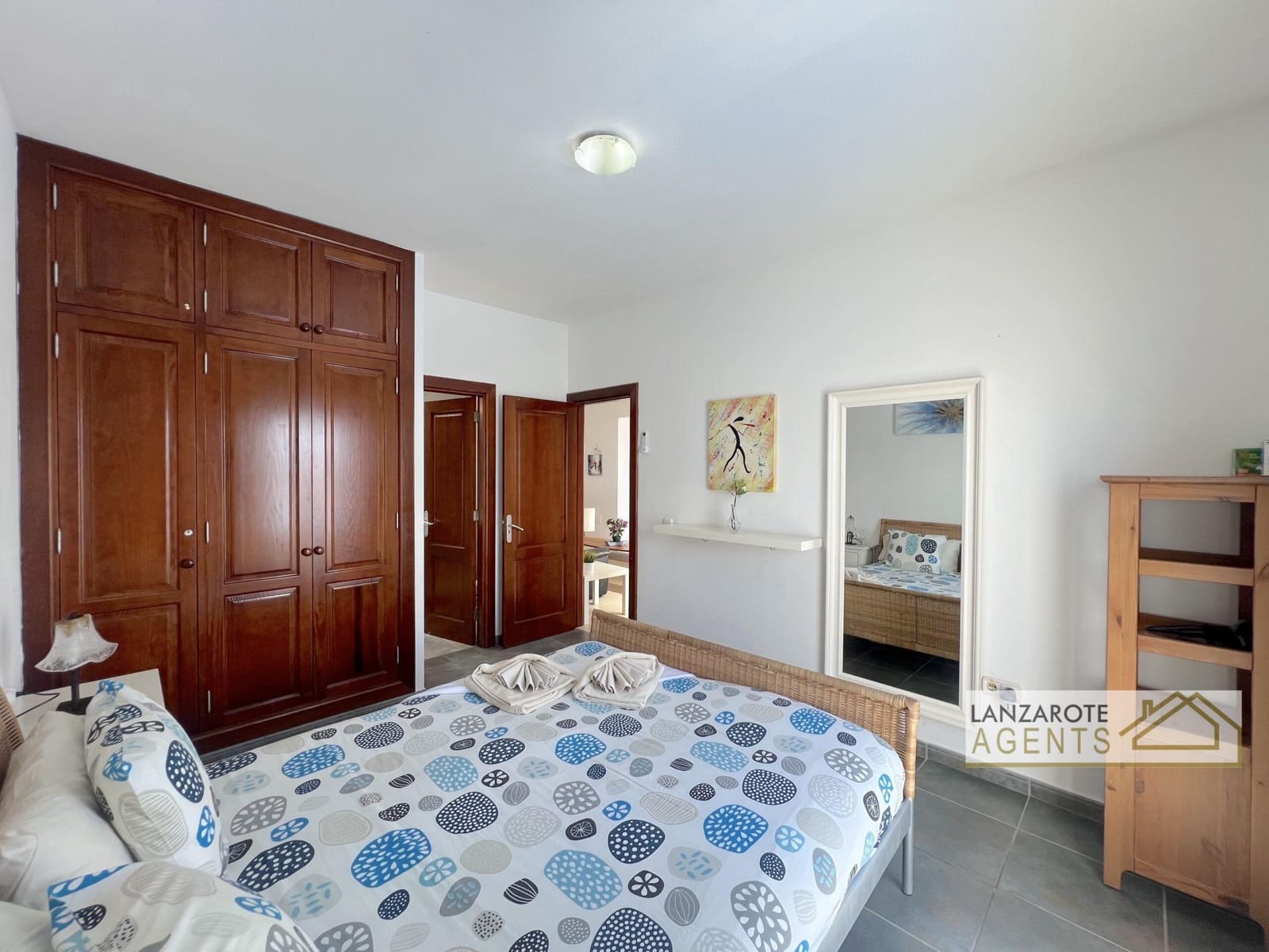 5 bedroom Villa for sale in Playa Blanca with pool garage - € 465,000 (Ref: 9929955)
