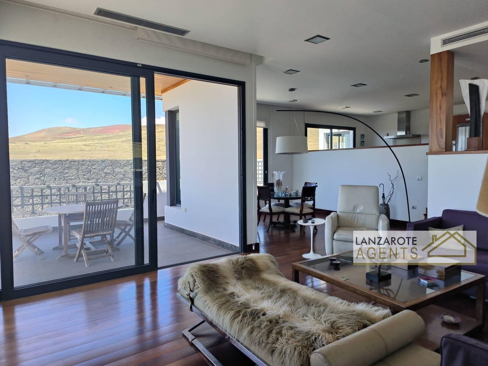 Chalet de 6 habitaciones en Puerto Calero en venta con piscina garaje - 1.800.000 € (Ref: 9975967)