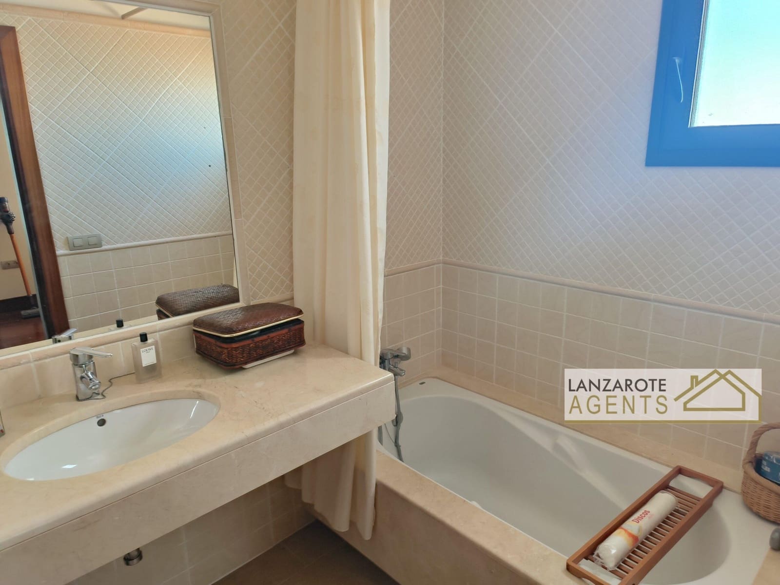 Chalet de 6 habitaciones en Puerto Calero en venta con piscina garaje - 1.800.000 € (Ref: 9975967)