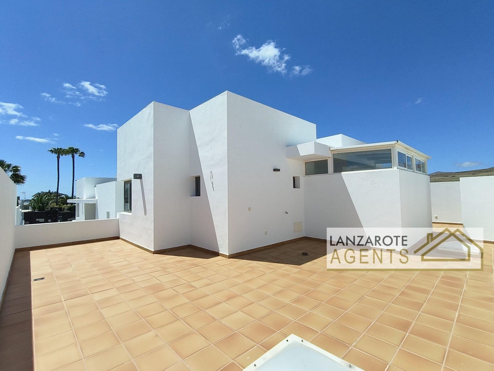 Chalet de 6 habitaciones en Puerto Calero en venta con piscina garaje - 1.800.000 € (Ref: 9975967)