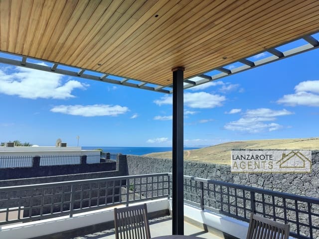 6 chambre Villa/Maison à vendre à Puerto Calero, Yaiza avec piscine garage - 1 800 000 € (Ref: 9975967)
