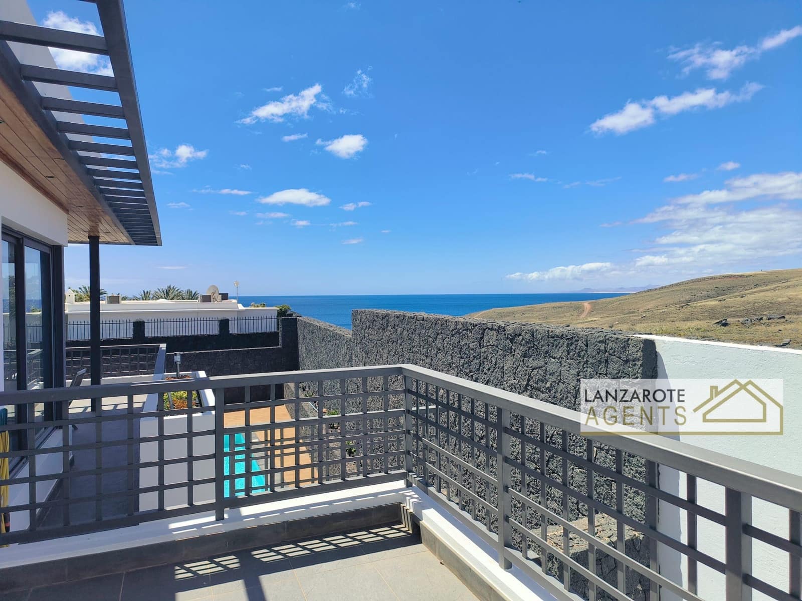 Chalet de 6 habitaciones en Puerto Calero en venta con piscina garaje - 1.800.000 € (Ref: 9975967)