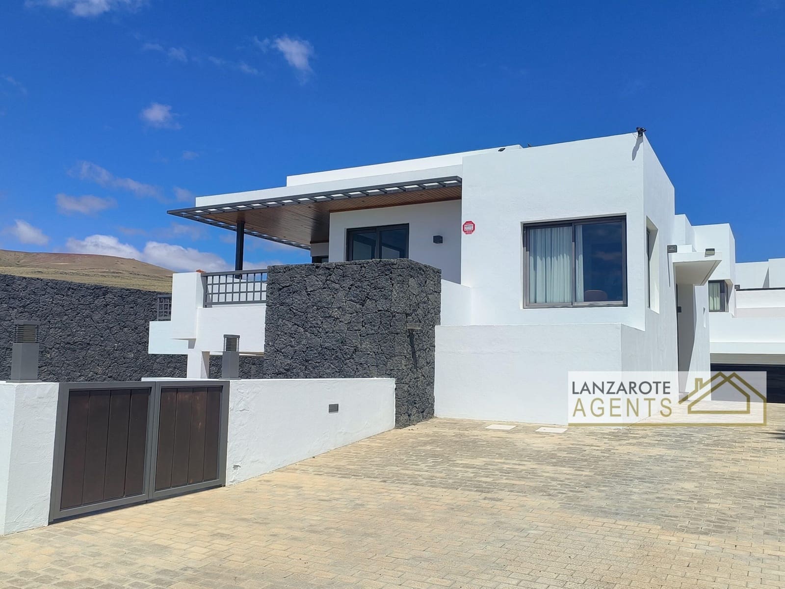 Chalet de 6 habitaciones en Puerto Calero en venta con piscina garaje - 1.800.000 € (Ref: 9975967)