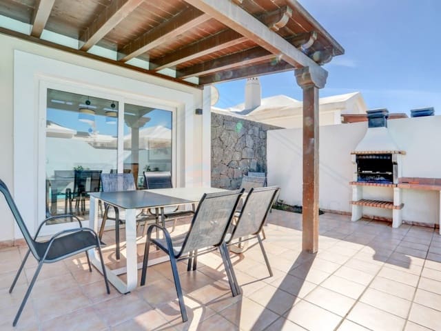 4 Zimmer Villa zu vermieten in Playa Blanca, Yaiza mit Pool Garage - 3.500 € (Ref: 10013333)