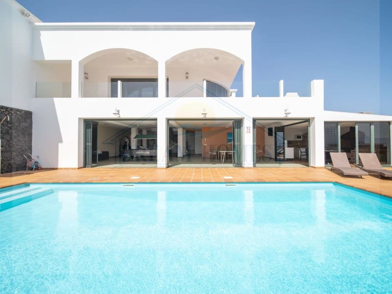 5 soverom Villa til salgs i Tias med svømmebasseng garasje - € 1 550 000 (Ref: 6345440)