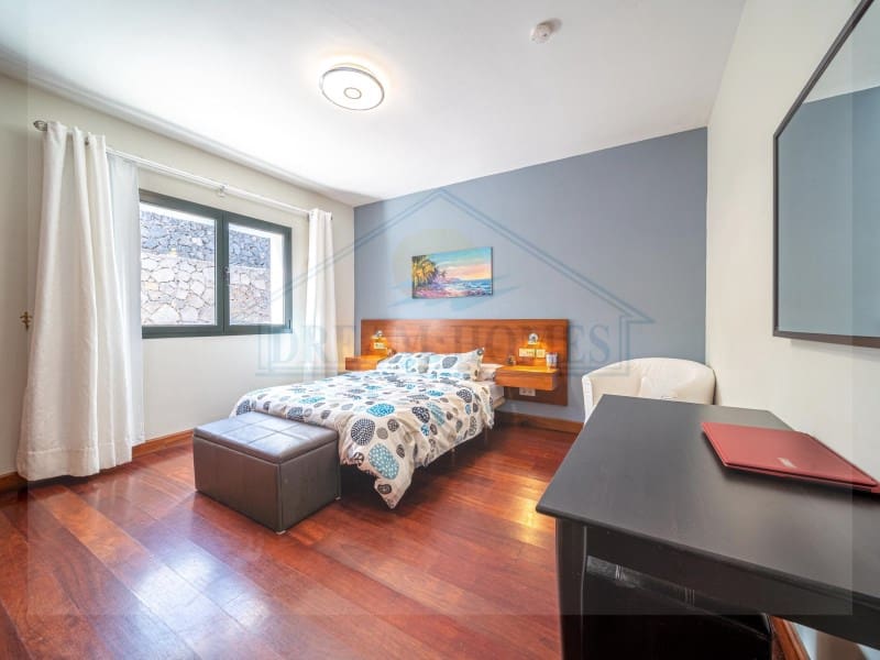 5 soverom Villa til salgs i Tias med svømmebasseng garasje - € 1 550 000 (Ref: 6345440)