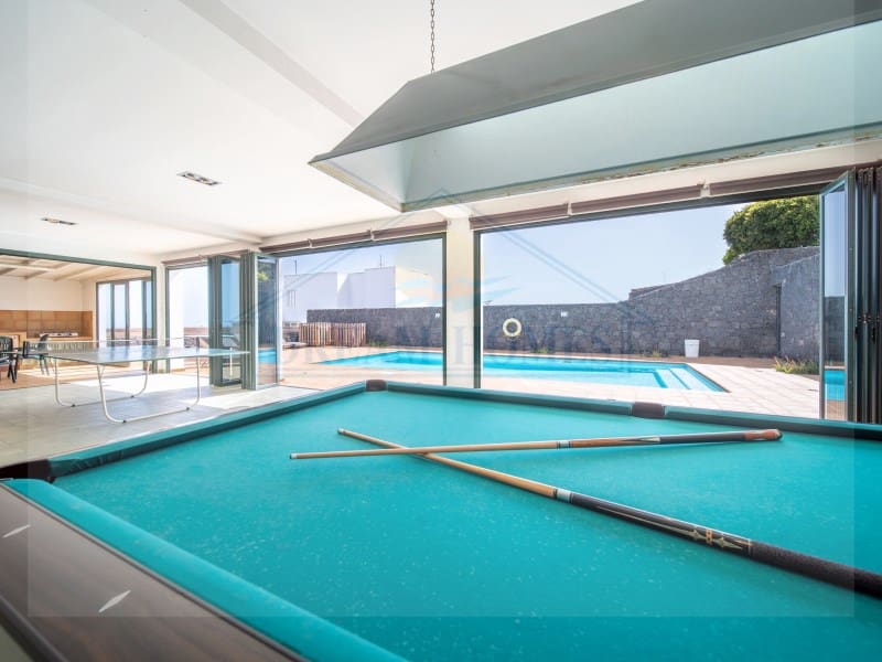 5 soverom Villa til salgs i Tias med svømmebasseng garasje - € 1 550 000 (Ref: 6345440)