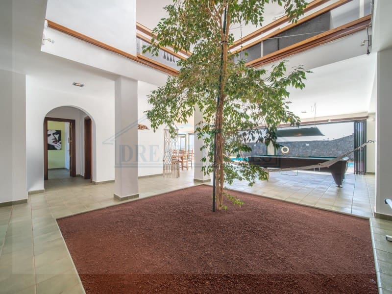 5 soverom Villa til salgs i Tias med svømmebasseng garasje - € 1 550 000 (Ref: 6345440)