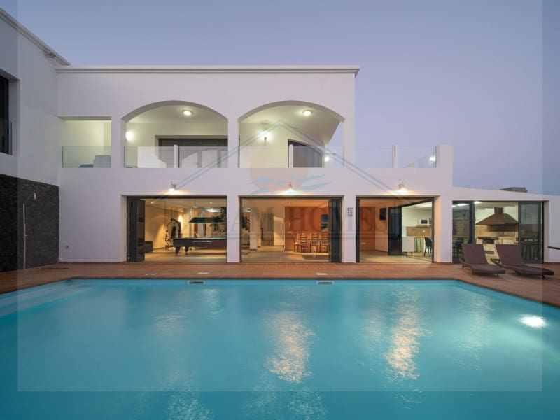 5 soverom Villa til salgs i Tias med svømmebasseng garasje - € 1 550 000 (Ref: 6345440)