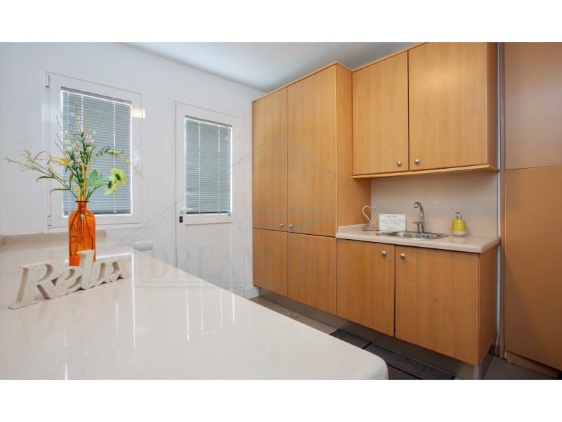 7 bedroom Villa for sale in Playa Blanca with pool garage - € 2,800,000 (Ref: 7102967)