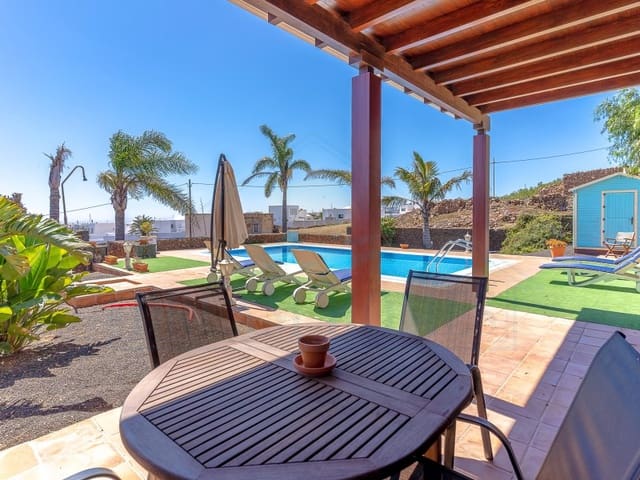 7 soveværelse Villa til salg i Tías med swimmingpool garage - € 898.500 (Ref: 8122790)