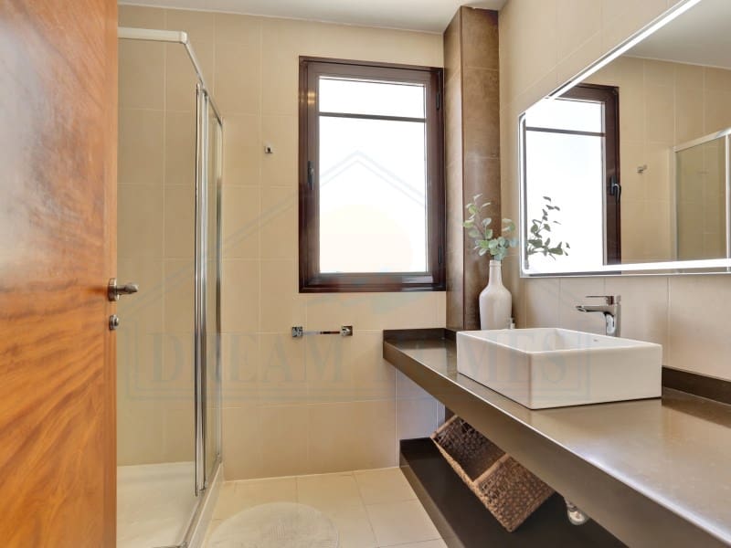 3 soveværelse Villa til salg i Playa Blanca med swimmingpool - € 597.400 (Ref: 9129932)