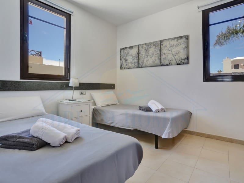 3 soveværelse Villa til salg i Playa Blanca med swimmingpool - € 597.400 (Ref: 9129932)