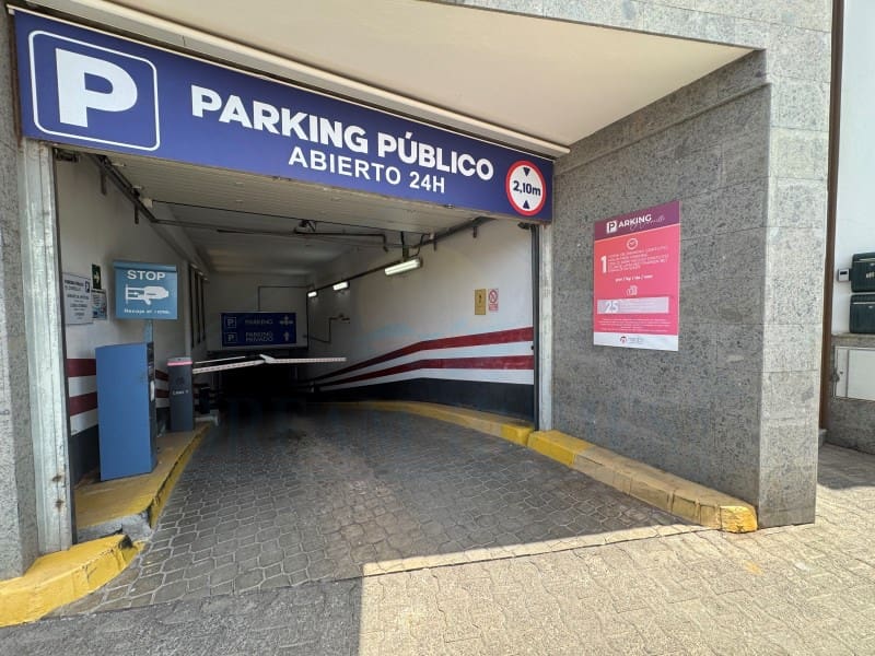 Autotalli myytävänä paikassa Playa Blanca - 9 000 € (Ref: 9152420)