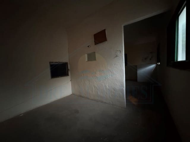 Commercial for sale in Tías - € 125,000 (Ref: 9253851)