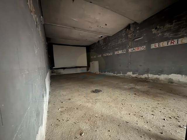 Commercial for sale in Tías - € 125,000 (Ref: 9253851)