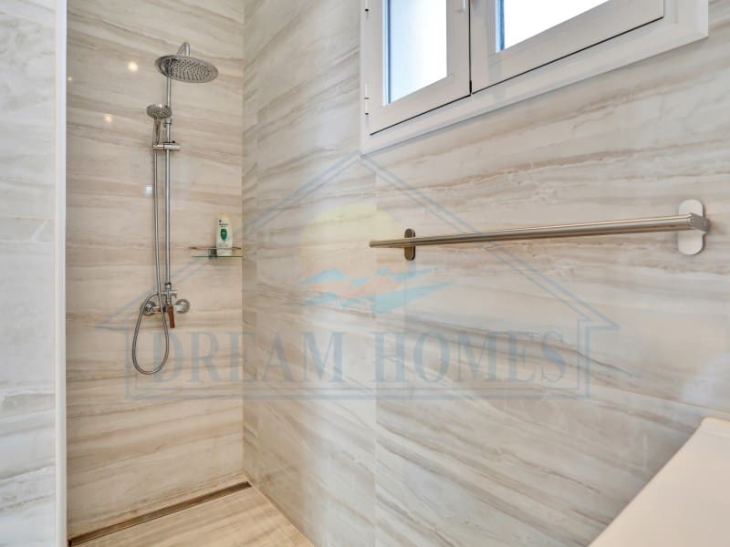 5 chambre Villa/Maison à vendre à Playa Blanca avec piscine - 880 000 € (Ref: 9308704)