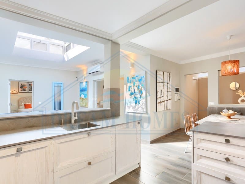 5 chambre Villa/Maison à vendre à Playa Blanca avec piscine - 880 000 € (Ref: 9308704)