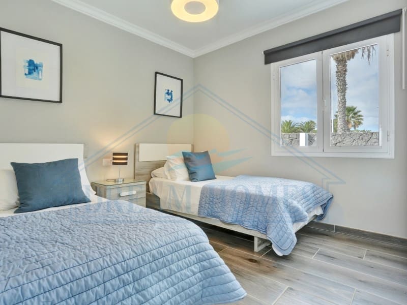 5 chambre Villa/Maison à vendre à Playa Blanca avec piscine - 880 000 € (Ref: 9308704)