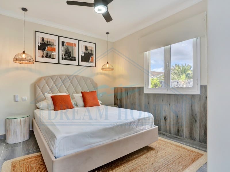 5 chambre Villa/Maison à vendre à Playa Blanca avec piscine - 880 000 € (Ref: 9308704)