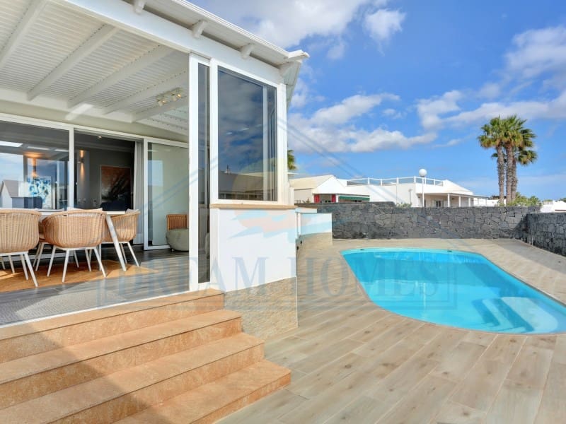 5 chambre Villa/Maison à vendre à Playa Blanca avec piscine - 880 000 € (Ref: 9308704)