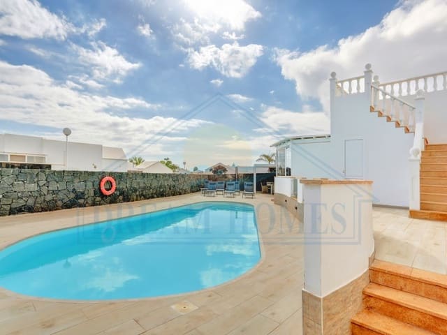 5 chambre Villa/Maison à vendre à Playa Blanca, Yaiza avec piscine - 845 000 € (Ref: 9308704)