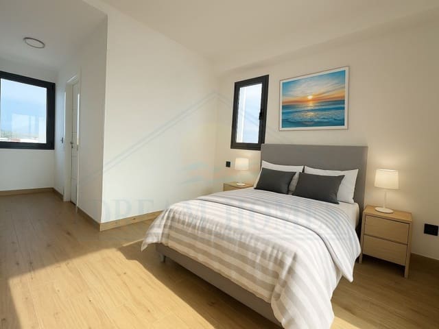 2 soverom Leilighet til salgs i Costa Teguise, Teguise med svømmebasseng - € 410 000 (Ref: 9400841)