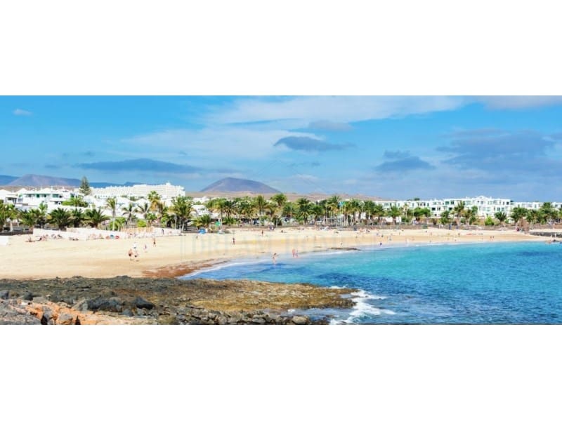 2 slaapkamer Appartement te koop in Costa Teguise met zwembad - € 410.000 (Ref: 9400841)